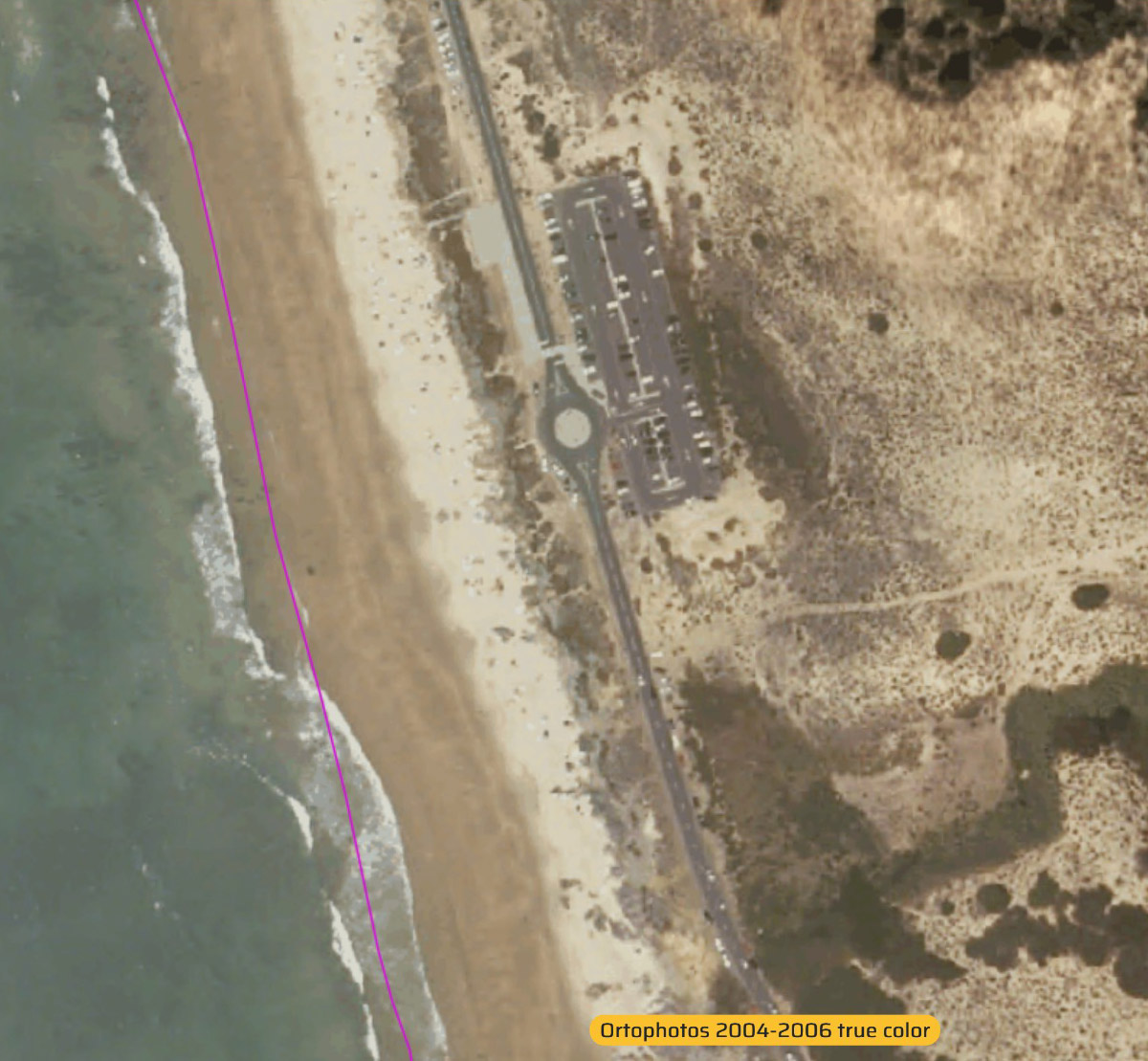 Praia de São Torpes em 2003, com areal extenso